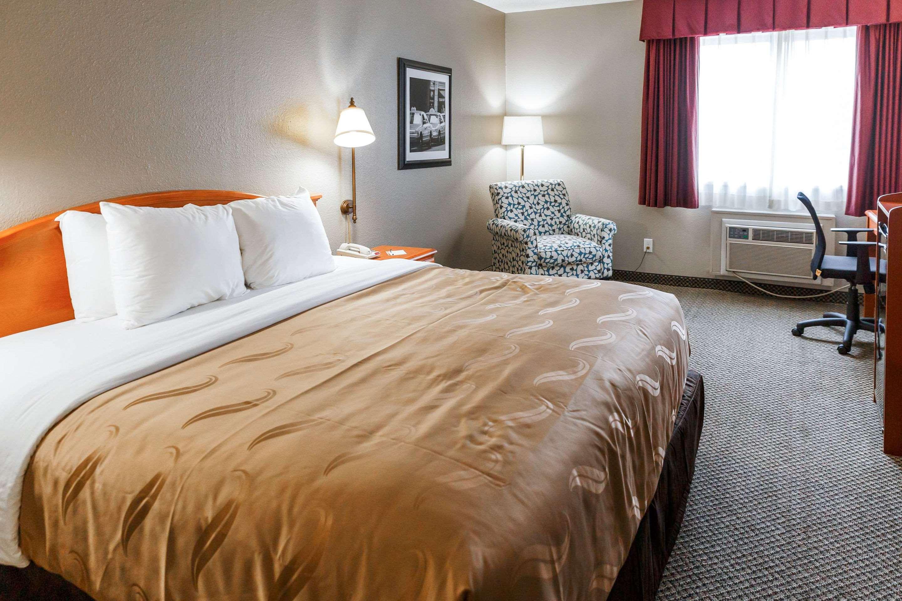 Quality Inn Burlington Near Hwy 34 Exterior foto