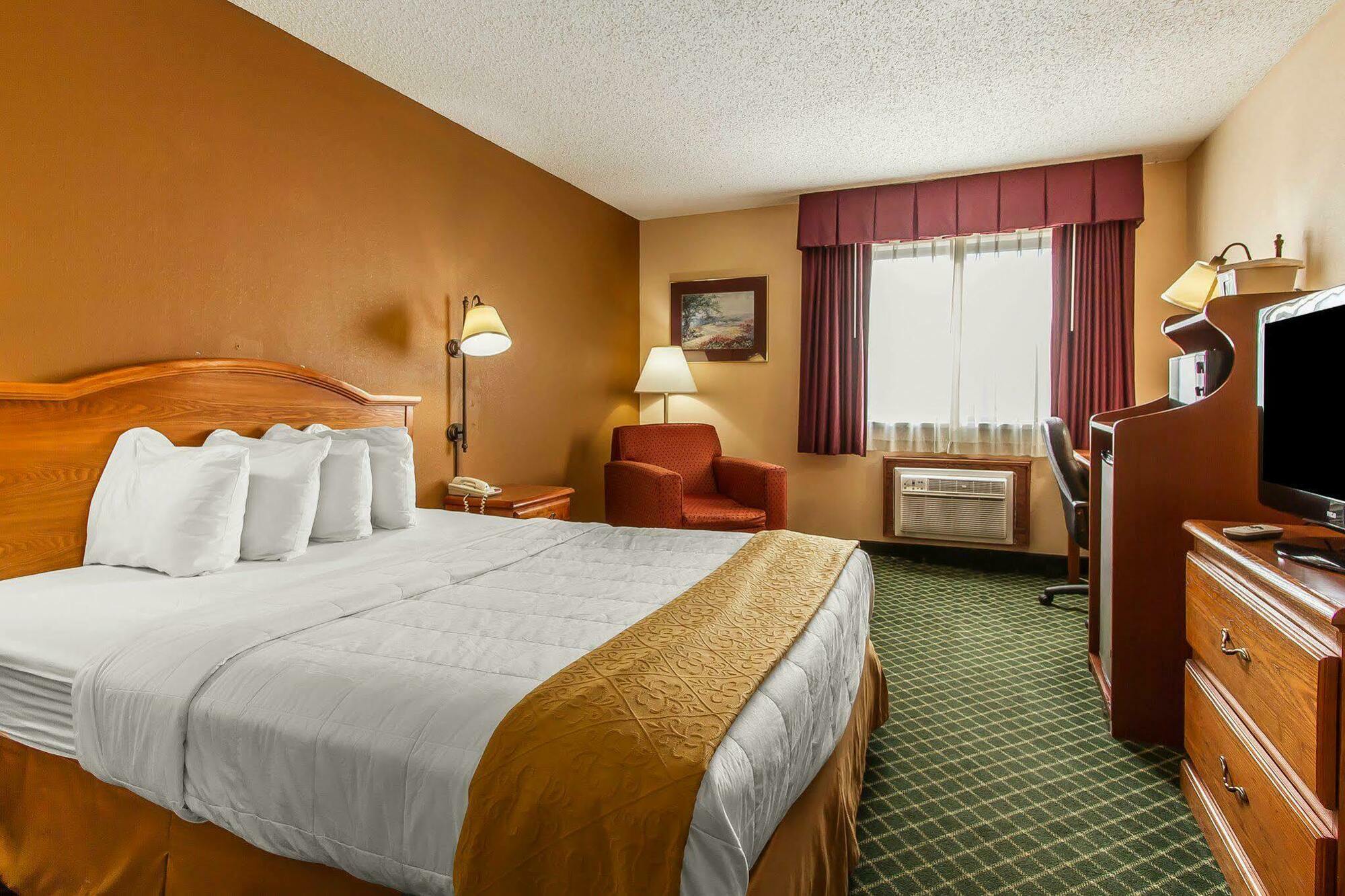 Quality Inn Burlington Near Hwy 34 Exterior foto